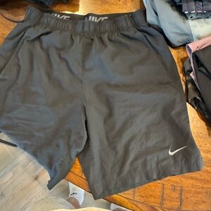 Nike Men's Dark Gray Athletic Shorts